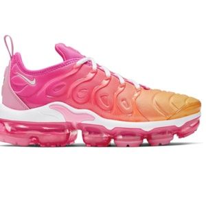 NIB - Nike Air Vapormax Plus - 6.5